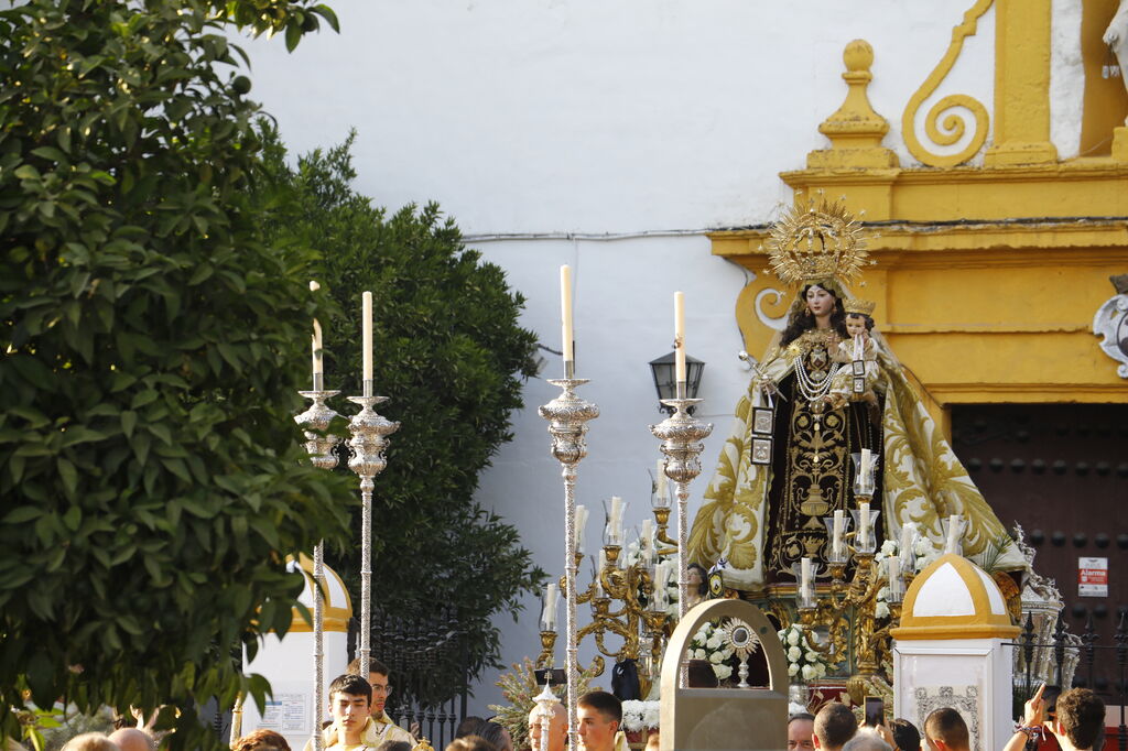 La procesi&oacute;n de la Virgen del Carmen de Puerta Nueva de C&oacute;rdoba, en im&aacute;genes