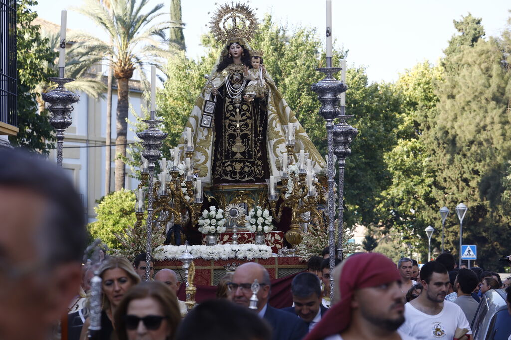 La procesi&oacute;n de la Virgen del Carmen de Puerta Nueva de C&oacute;rdoba, en im&aacute;genes