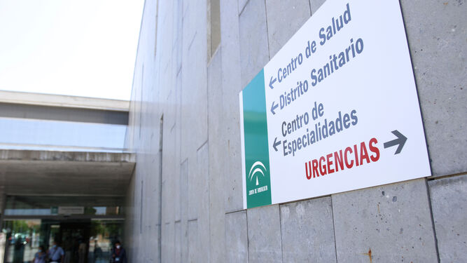 Señalización en el centro sanitario Carlos Castilla del Pino.