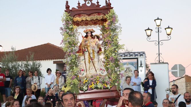 La Virgen de la Antigua sale de Hinojosa del Duque.