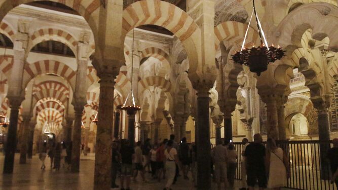 Visitas a la Mezquita durante la Noche del Patrimonio.