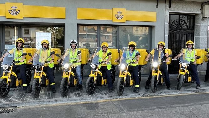 Las nuevas motos eléctricas ciberseguras de Correos.