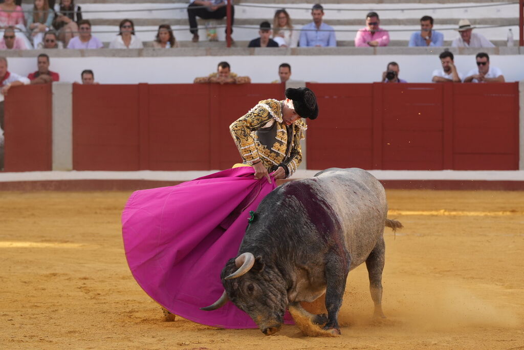 La corrida de toros de Ferrera, Escribano y Lamelas en Pozoblanco, en im&aacute;genes