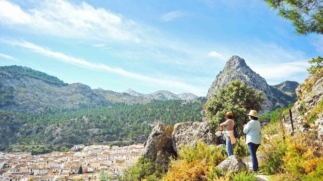 Descubre los mejores destinos en Andalucía para relajarte lejos del estrés de la vida cotidiana