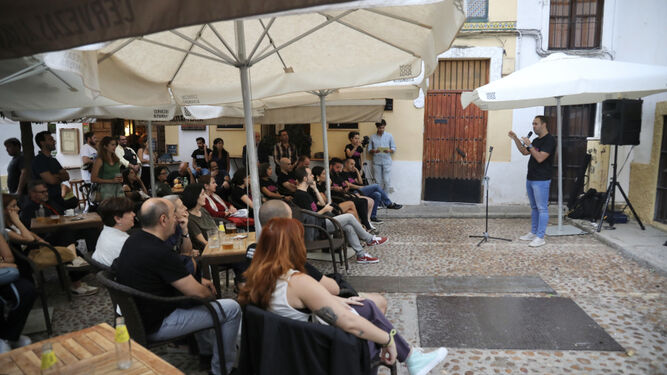 Encuentro ‘Ciencia en el Bar’ en Córdoba.