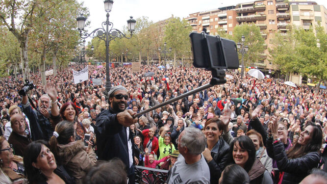 Spiriman en una manifestación multitudinaria en Granada celebrada en noviembre de 2016.