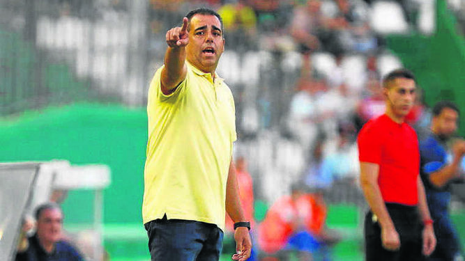 El entrenador del Córdoba C. F., Germán Crespo.