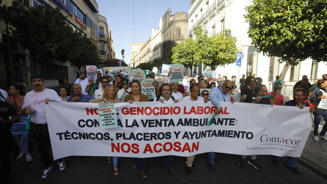 Cabeza de la manifestación en las calles de Córdoba.
