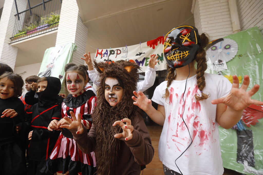 La fiesta de Halloween del colegio San Lorenzo, en im&aacute;genes