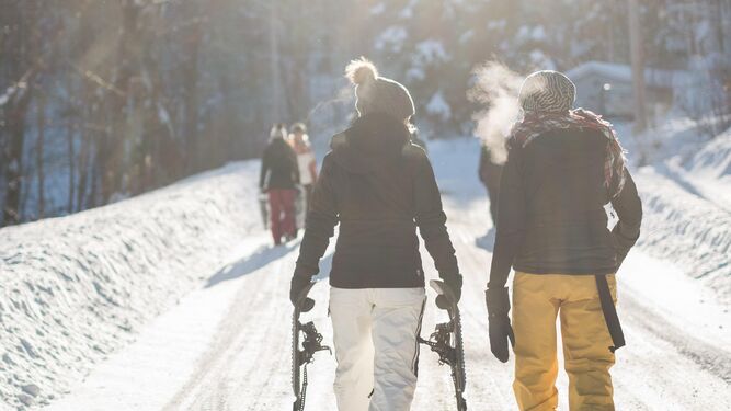 Estos son algunos de los lugares más económicos para practicar esquí.