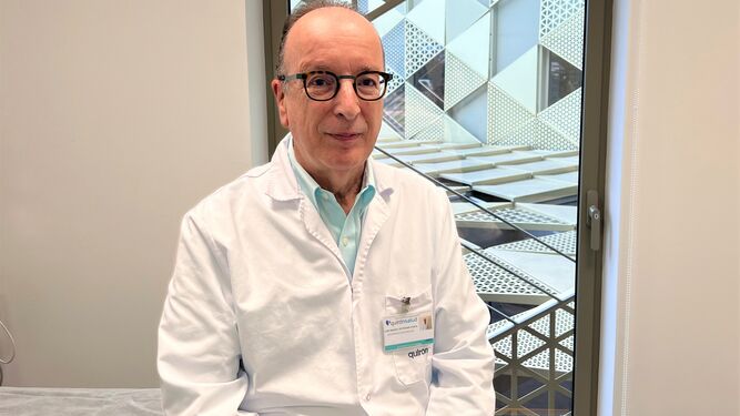 El doctor Luis Manuel Entrenas, jefe de servicio de Neumología del Quirónsalud Córdoba.