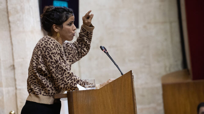 Teresa Rodríguez en su defensa de la enmienda a la totalidad de los Presupuestos de la Junta.
