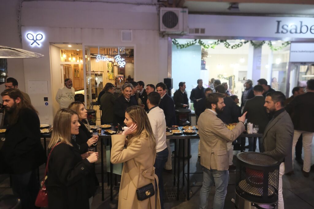 En im&aacute;genes, Silbon Bar celebra su inauguraci&oacute;n con una fiesta llena de estilo