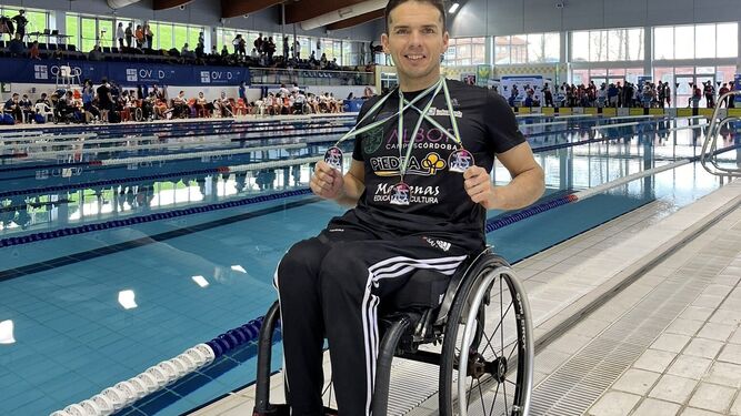 El nadador paralímpico Paco Salinas.