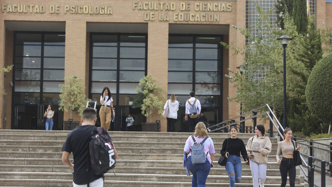 Estudiantes en la Facultad de Ciencias de la Educación de la Universidad de Málaga.