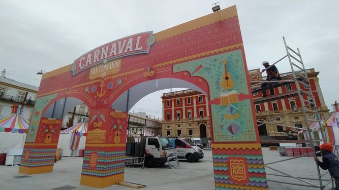 Montaje de la Plaza del Carnaval, este viernes.