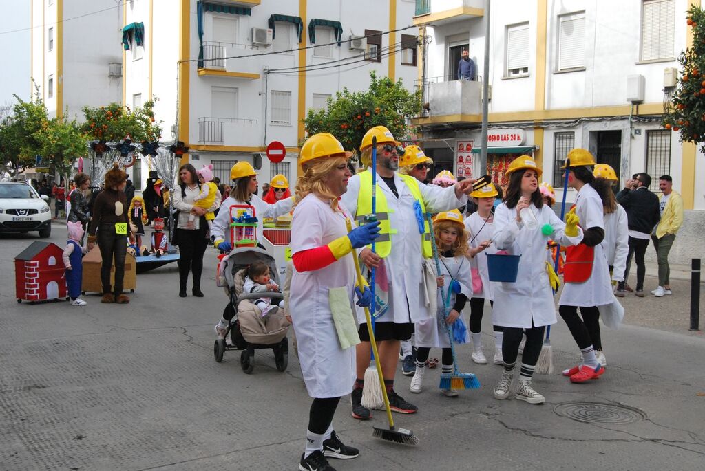 El gran pasacalles del Carnaval de Montilla, en im&aacute;genes