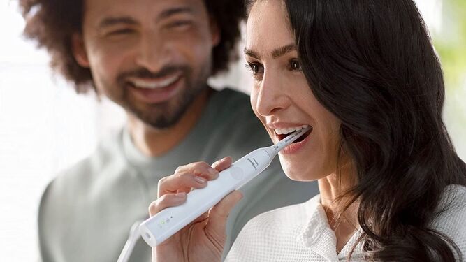 Pásate al cepillo de dientes eléctrico y disfruta de una limpieza bucal completa: ¡ahora por menos de 60€!