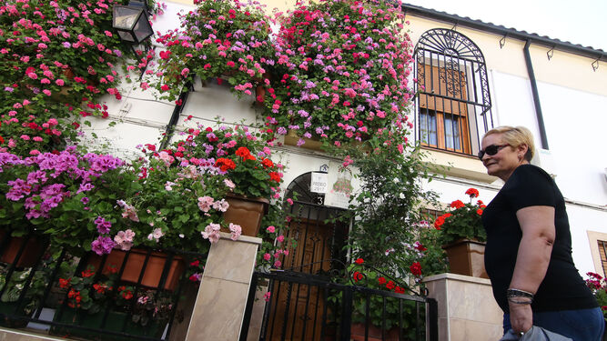 Rejas y balcones del número 3 de la calle Manuel Soro 'Tinte'.