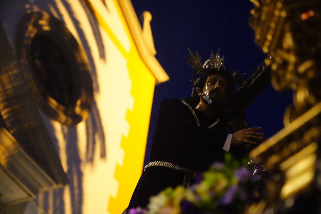 Martes Santo en Pozoblanco: La procesi&oacute;n de Jes&uacute;s Nazareno y los Dolores, en fotograf&iacute;as