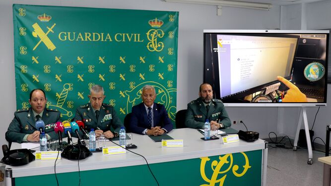 Altos cargos de la Guardia Civil dan detalles de la operacion Curkan.