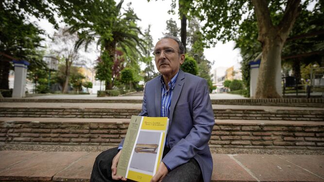 El editor y director de 'Ánfora Nova', José María Molina Caballero.