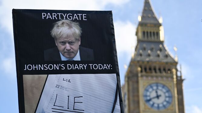 Una protesta contra Boris Johnson por el 'Partygate'.