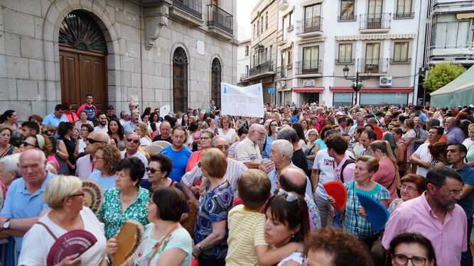 Asistentes a la protesta celebrada en Pozoblanco.