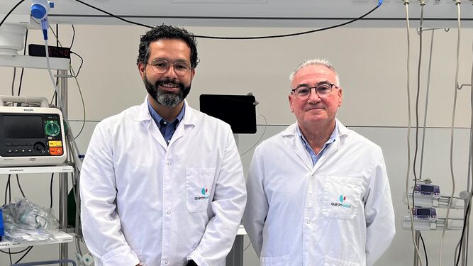 Los doctores Ernesto Orozco, neurólogo del hospital, y Francisco Sánchez, jefe del servicio de Urgencias.