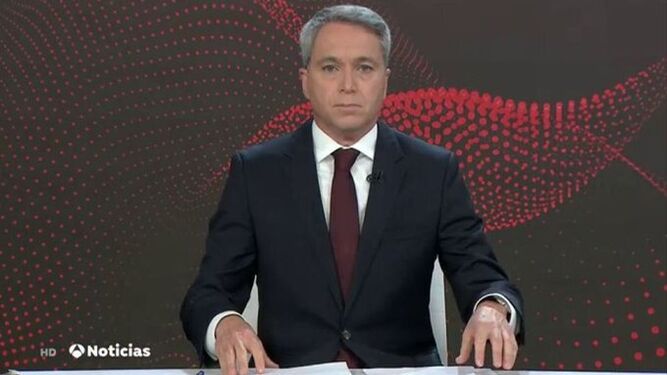 El conductor de 'Antena 3 Noticias 2' Vicente Vallés