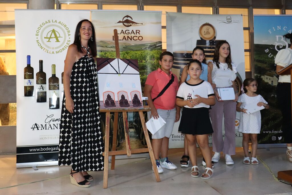 El VI Premio Pintura R&aacute;pida Ciudad de Montilla llena de arte calles, bodegas y olivares, en im&aacute;genes