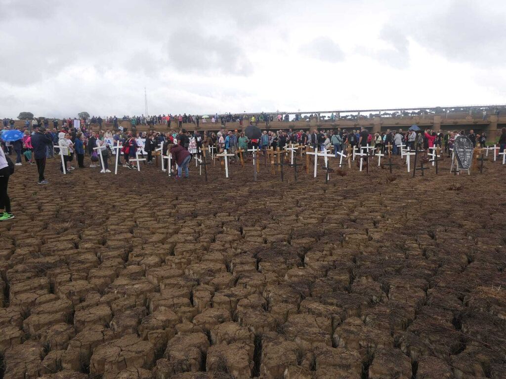 Las im&aacute;genes de la marcha a Sierra Boyera para exigir agua potable para el Norte de C&oacute;rdoba