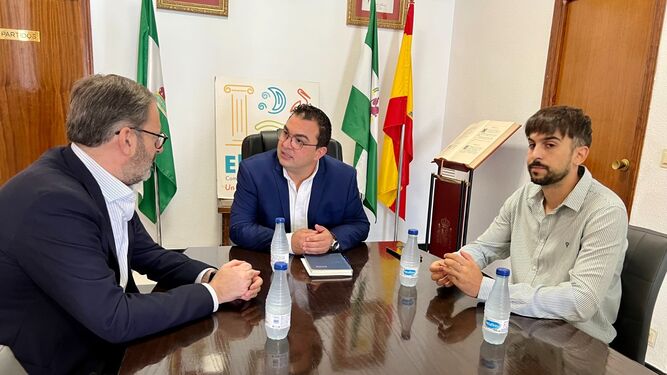 Visita del delegado del Gobierno en Córdoba, Adolfo Molina, a El Guijo.