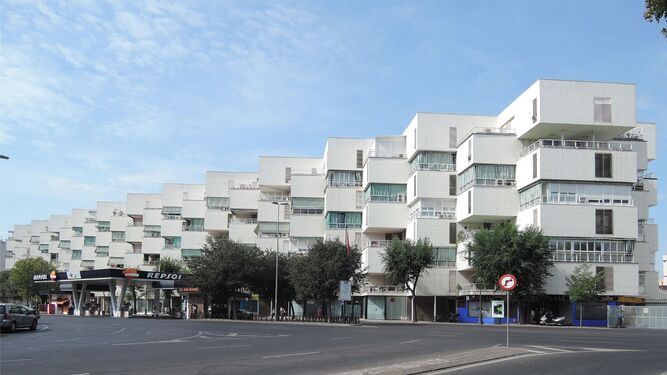 Edificio de 168 viviendas para militares de Córdoba.