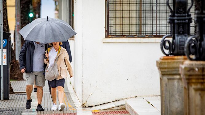 Imagen de un día de lluvia en Cádiz capital.