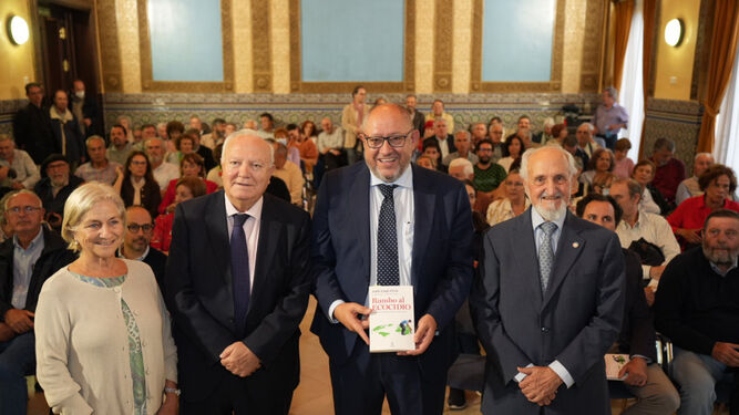 Galán, Moratinos, Torralbo y Esquinas en la presentación del libro en el Rectorado de la UCO.