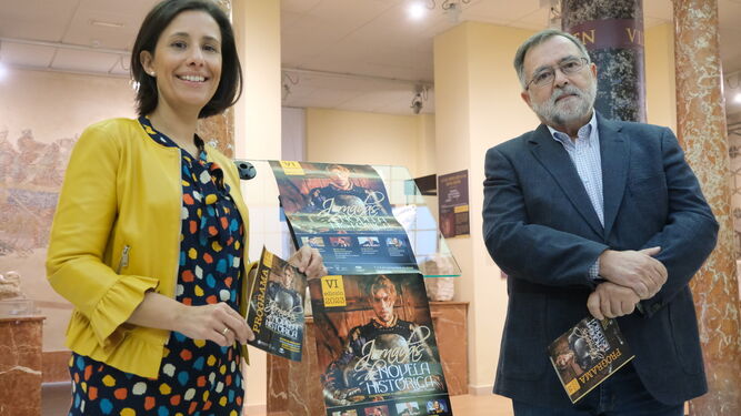 Sabariego y Calvo Poyato presentan las VI Jornadas de Novela Histórica de Cabra.