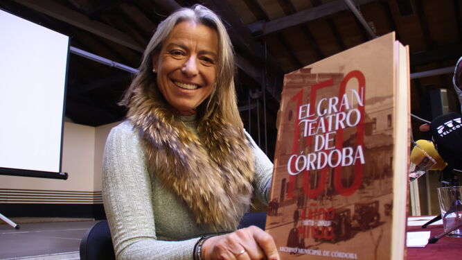 Libro de los 150 años de historia del Gran Teatro de Córdoba