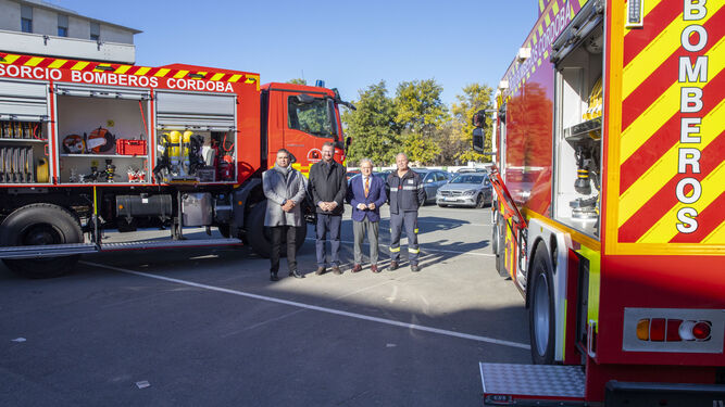 Presentación de los dos nuevos vehículos del Consorcio de Bomberos de Córdoba.