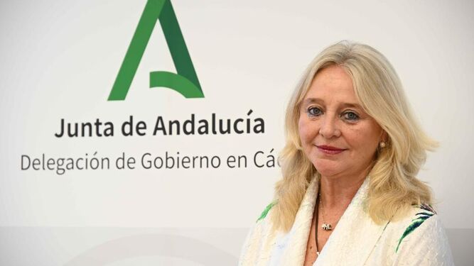 Mercedes Colombo, delegado del Gobierno andaluz en Cádiz.