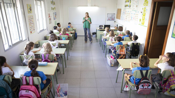 Educación oferta más de 13.000 vacantes para funcionarios docentes.