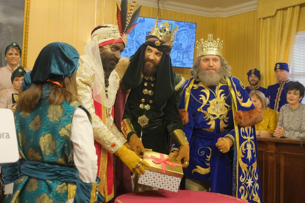 La llegada de los Reyes Magos a Cabra, en im&aacute;genes