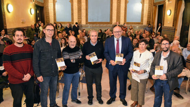 Presentación del libro 'Caminos y senderos' en el Rectorado de la Universidad de Córdoba.