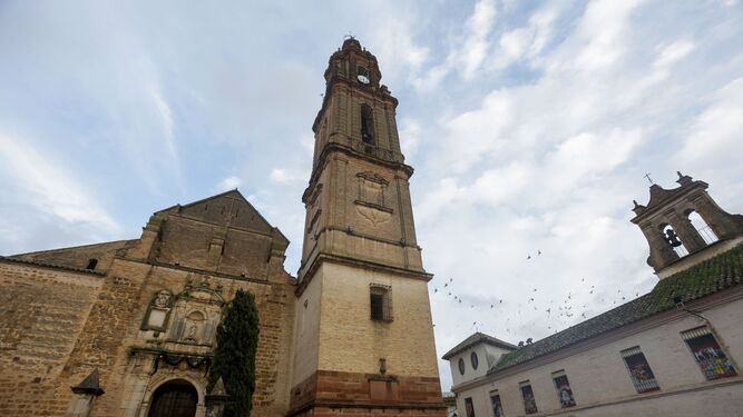 La torre inclinada de la iglesia de la Asunción de Bujalance.