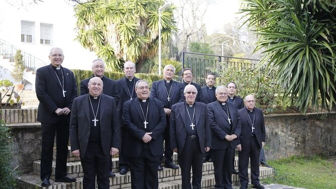 Los Obispos del Sur, antes de su asamblea en Córdoba.