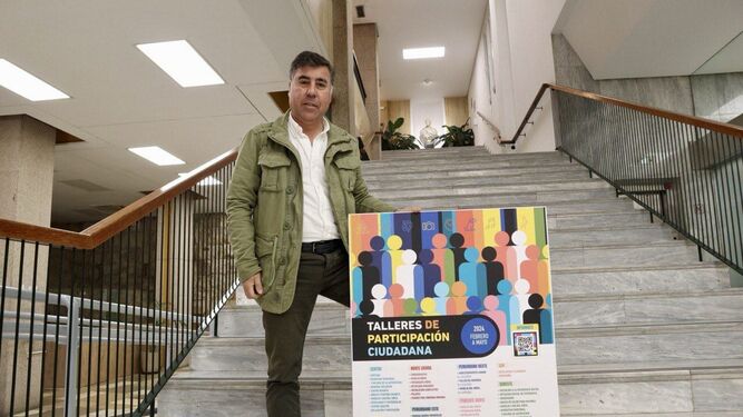Ruiz Madruga presenta los talleres de Participación Ciudadana.