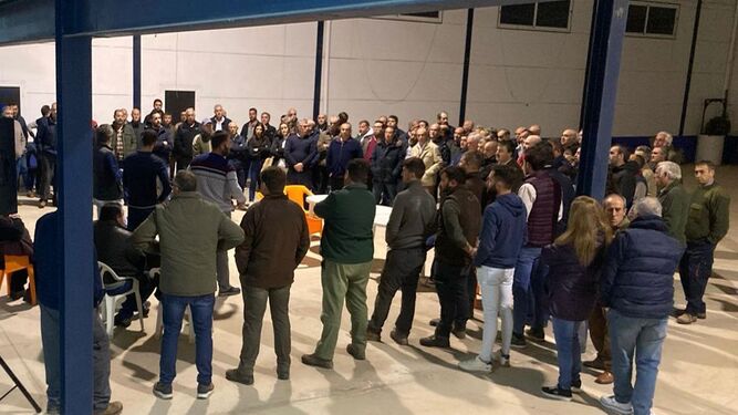 Un momento de la reunión de agricultores y ganaderos de la zona norte de la provincia de Córdoba.