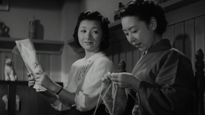 Hideko Takamine y Kinuyo Tanaka en una imagen de 'Las hermanas Munekata'.