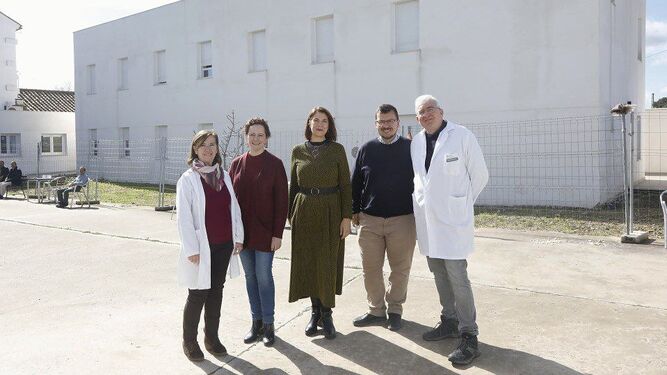 Eva Contador visita el nuevo edificio de Hogar Renacer en Córdoba.