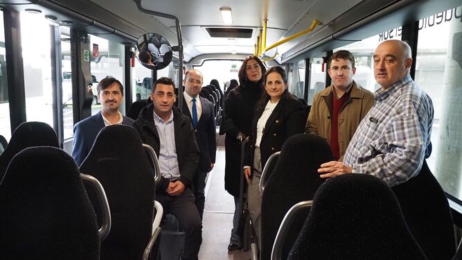 Presentación de los nuevos autobuses híbridos del Consorcio de Transporte de Córdoba.
